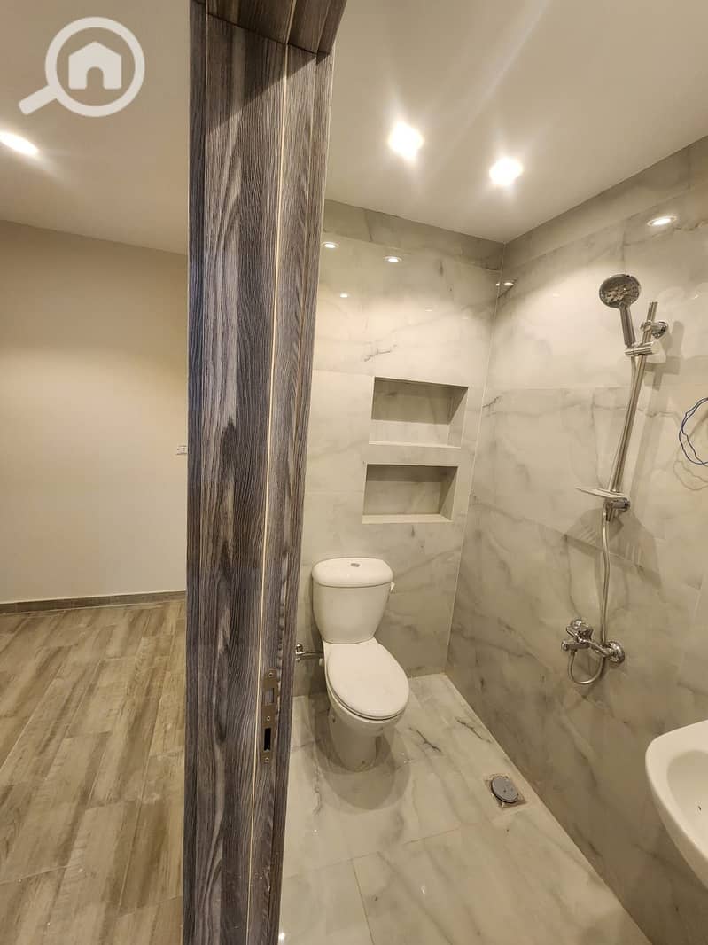 8 WhatsApp Image 2026-01-14 at 11.32. 01 PM (8). jpeg