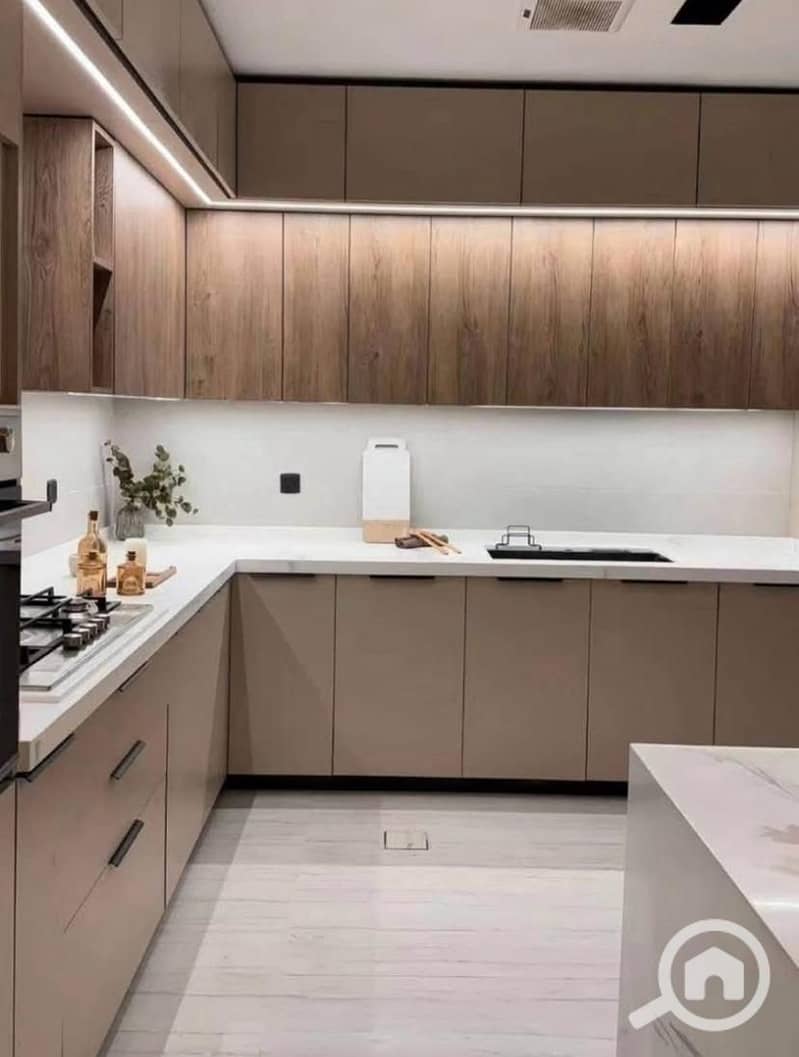 5 7c8b548e-4b44-450d-ba19-0c3b315df408. jpg