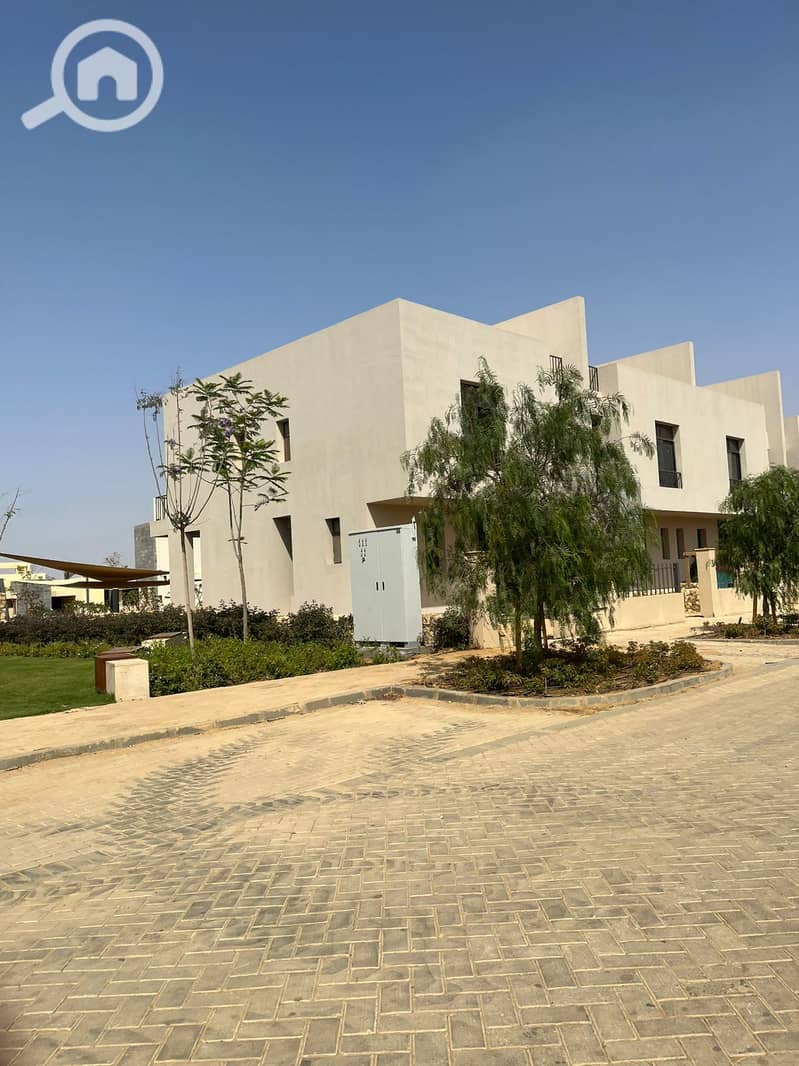 9 3a3b610c-d8cc-4253-86cc-7f554b811012. jpeg