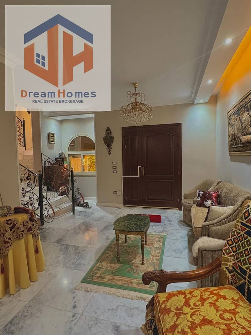 11 605817404_1738316740429183_2036456966282343137_n. jpg