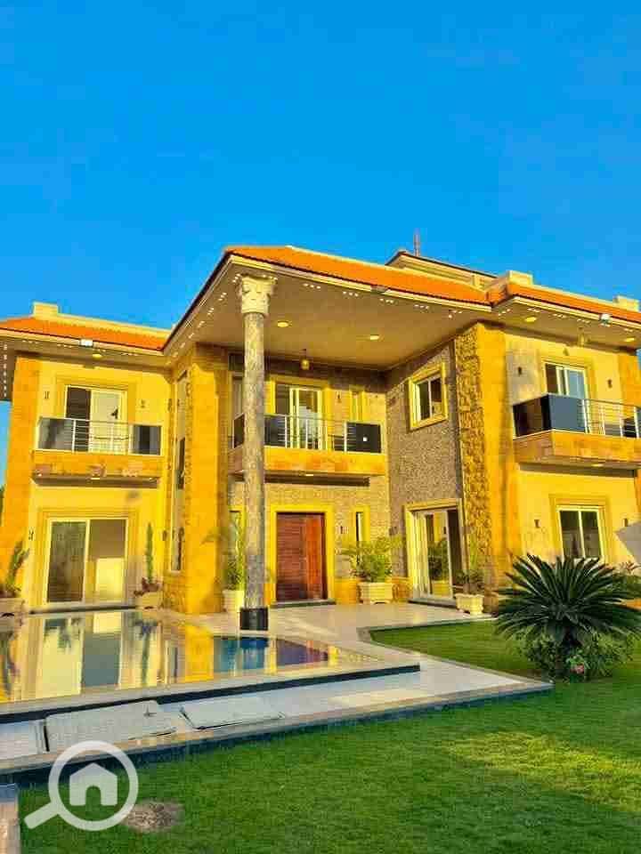 7 FB_IMG_1764667195542. jpg