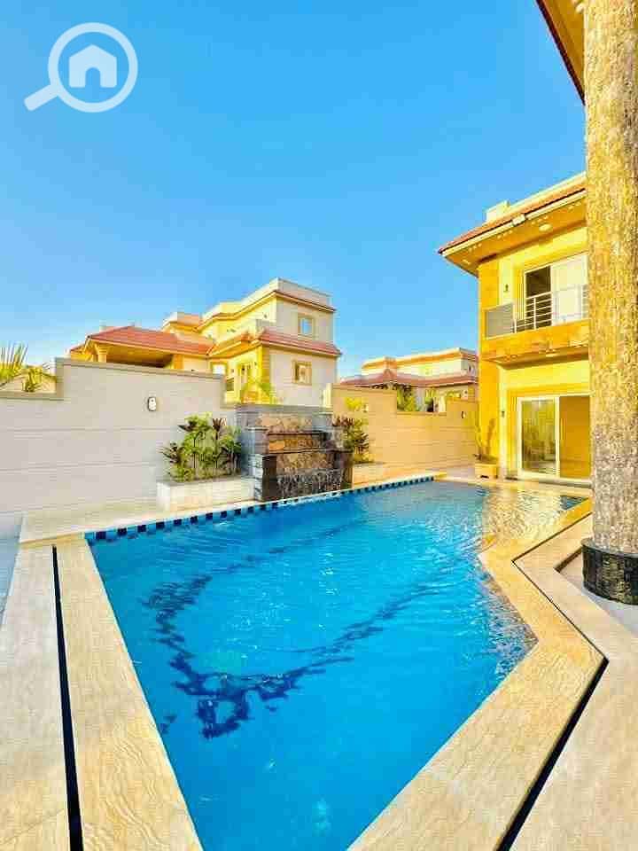 9 FB_IMG_1764667209089. jpg