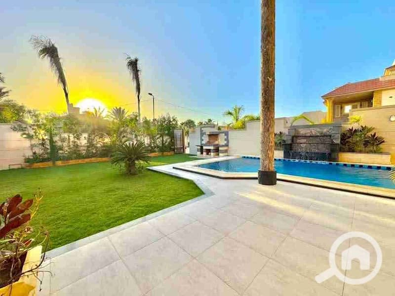 10 FB_IMG_1764667214139. jpg