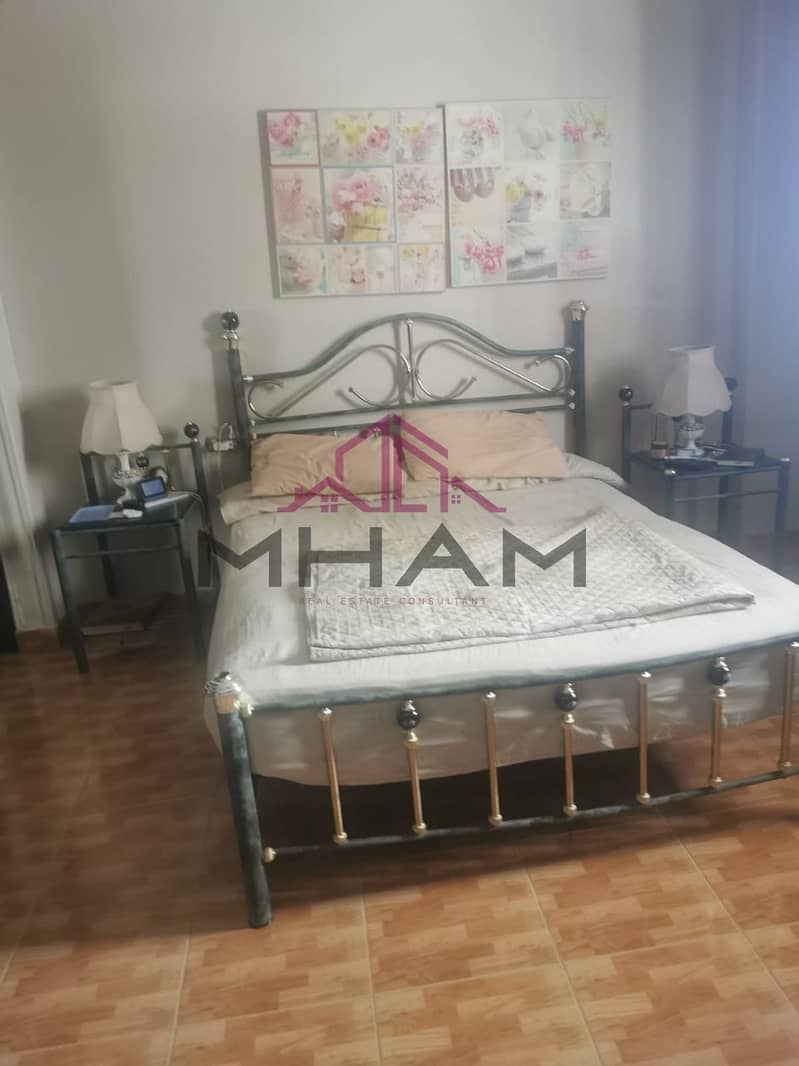 2 photo_6032736383253810180_y. jpg