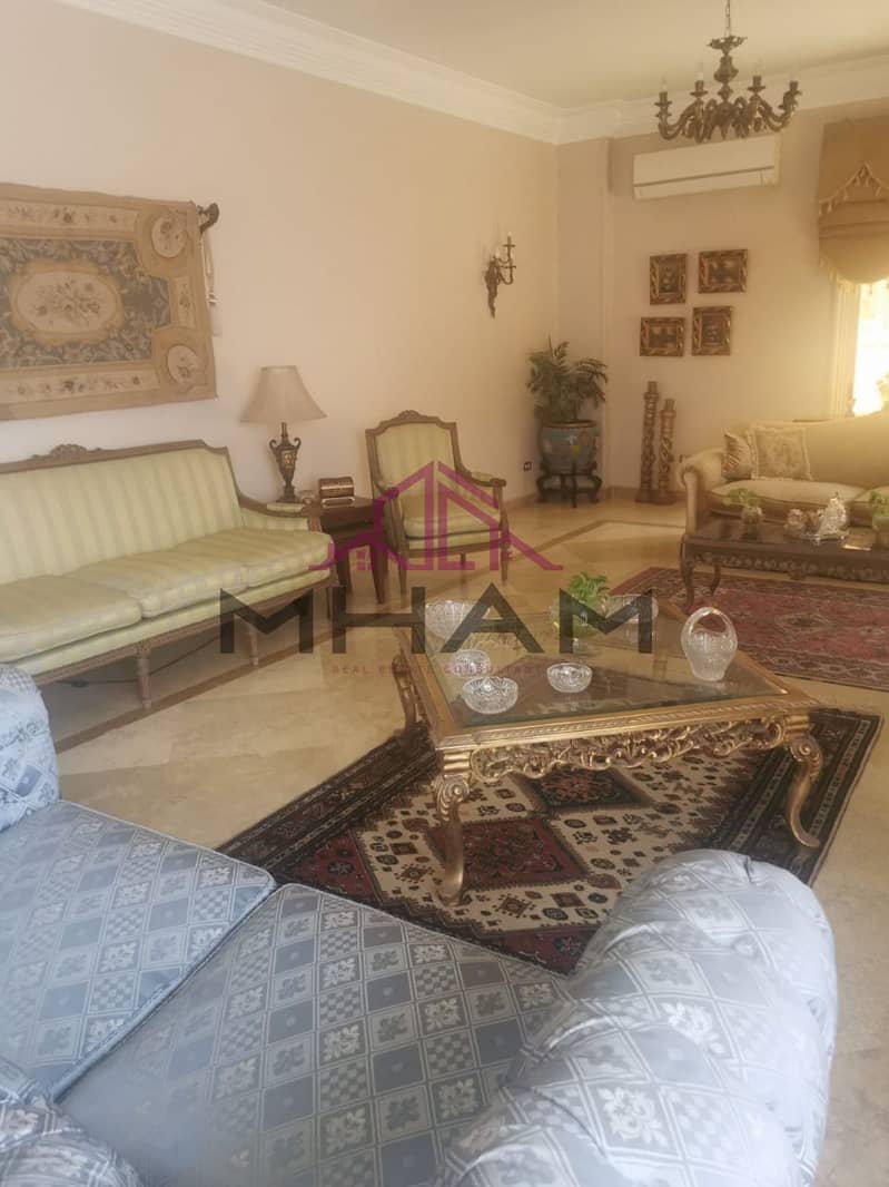 18 photo_6032736383253810196_y. jpg