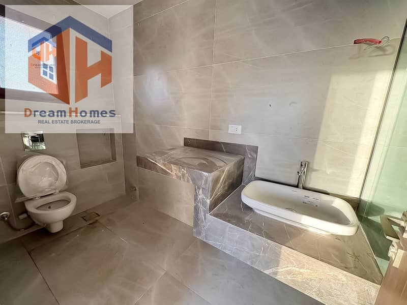 7 9fa7914f-b65a-45e9-8852-69a490436728. jpg