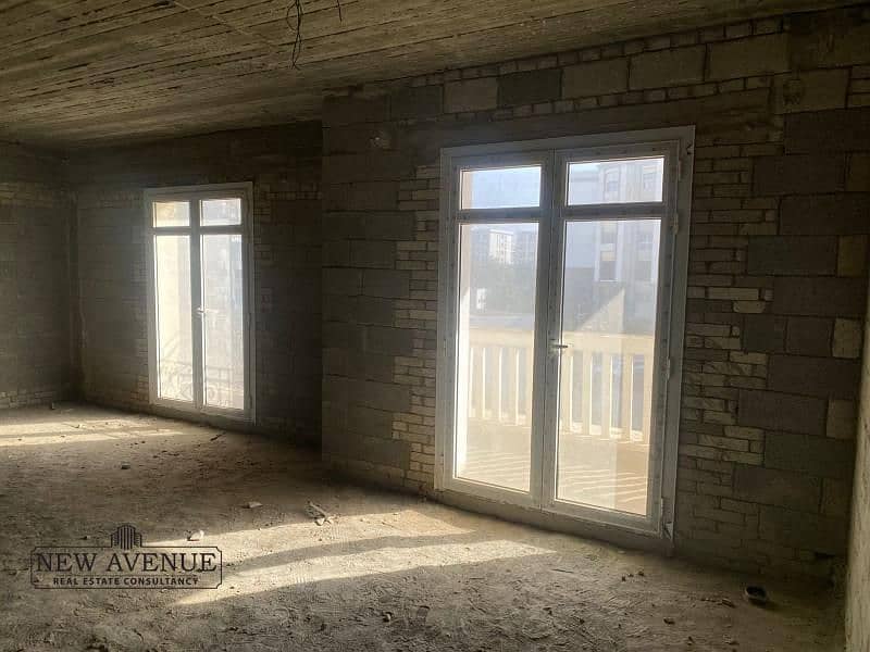 10 WhatsApp Image 2026-01-26 at 1.14. 31 PM. jpg