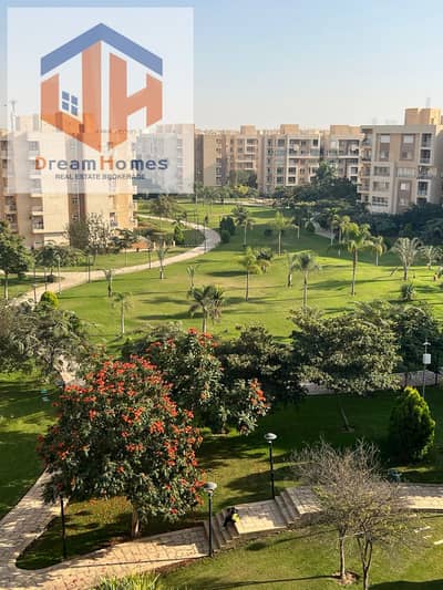 4 Bedroom Apartment for Sale in Madinaty, Cairo - 4ac1533e-1acf-498f-9881-f7c44831b805. jpg