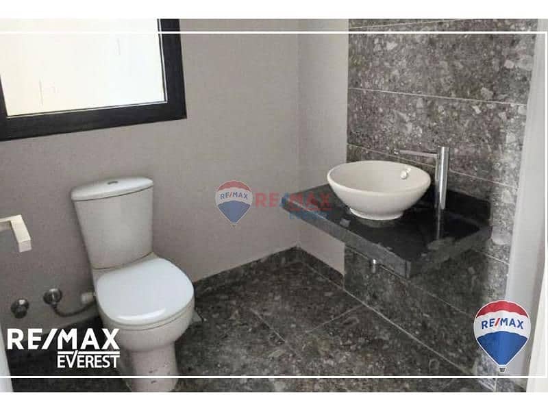 10 original - 2026-01-26T171112.669. jpg