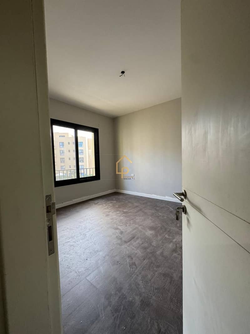 8 WhatsApp Image 2026-01-26 at 11.22. 46 AM. jpeg