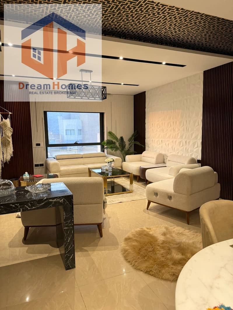 2 4d2a6a12-655c-4f6d-9ffe-b72deb751ad7. jpg