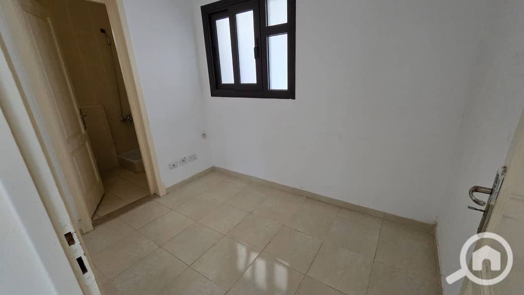 4 WhatsApp Image 2025-11-04 at 10.36. 01 AM (2). jpeg