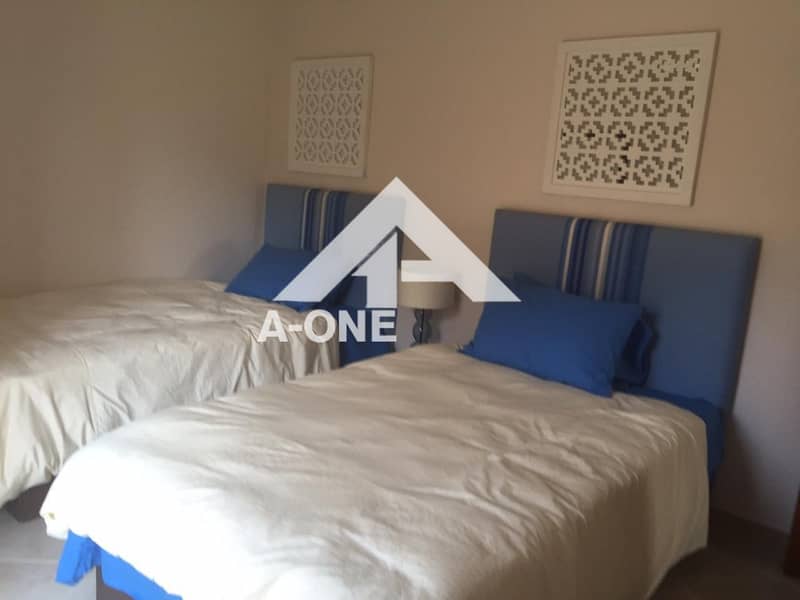 10 857de0bc-12da-437a-b339-e47dcc346902. jpg