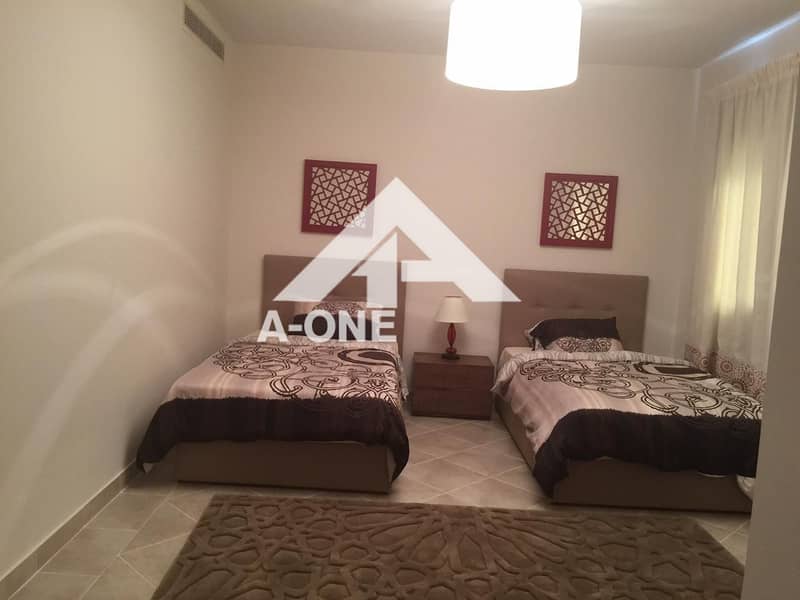 12 d2729aee-9ba6-4759-9984-b250b0948b24. jpg