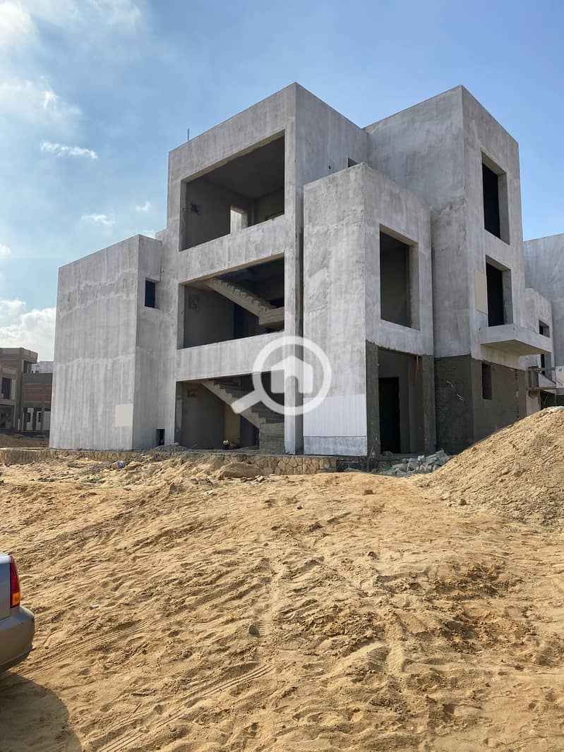 4 WhatsApp Image 2026-01-18 at 11.19. 59 AM (1). jpeg