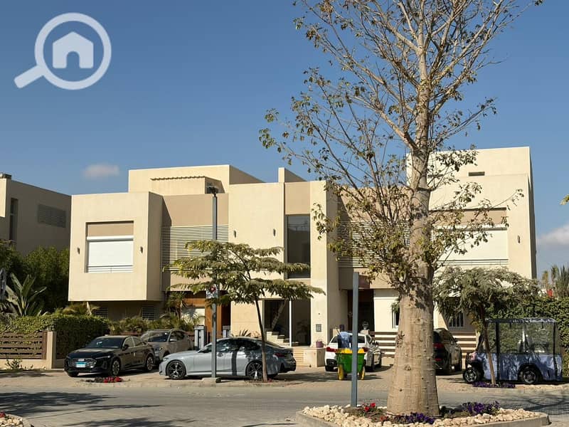 8 811cfaa5-70f3-4c11-9793-7f6cd3d423be. jpeg