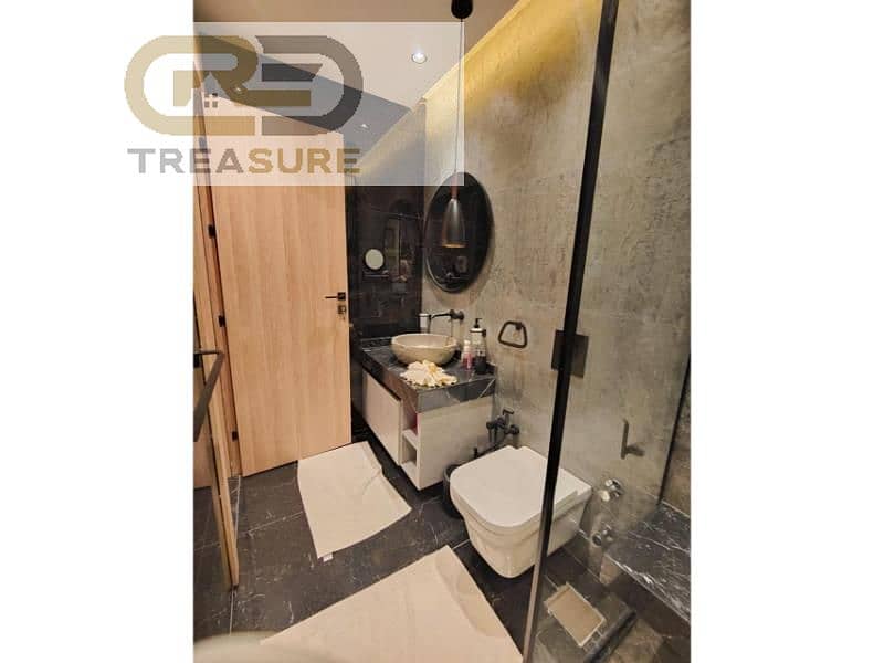 6 WhatsApp Image 2026-01-25 at 3.19. 33 PM (1). jpg