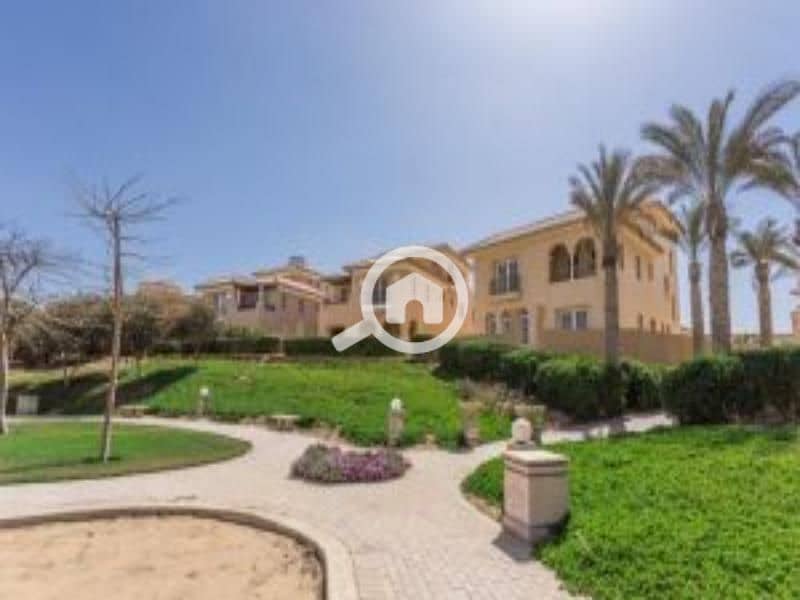 7 Hyde-Park-New-Cairo-2-300x185. jpg