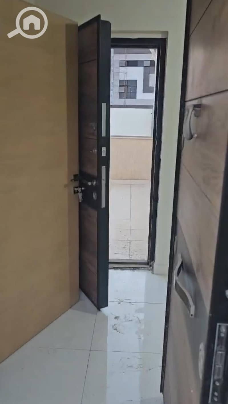 21 ad716b01-f548-4926-8516-c5792562f300. jpeg