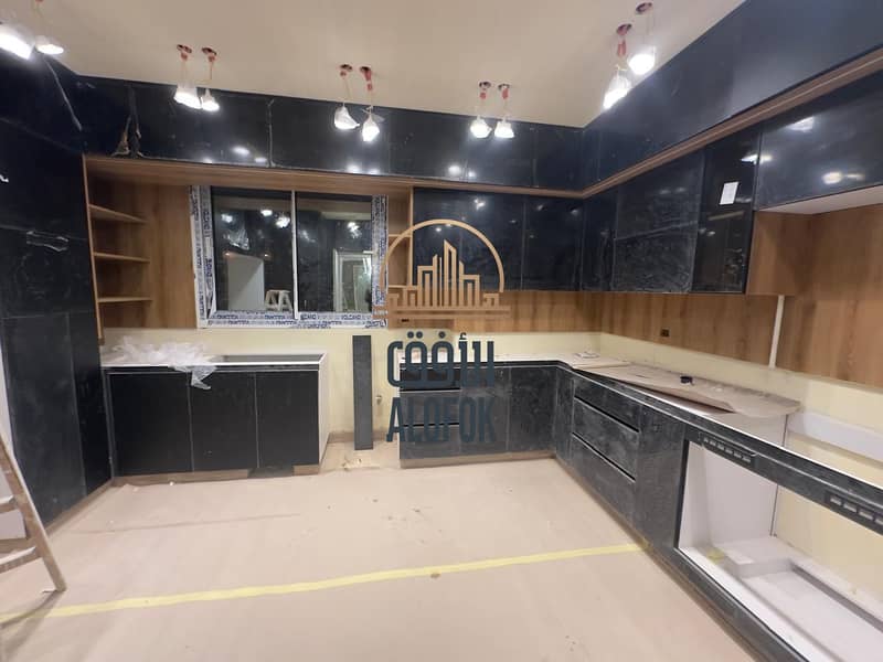 13 7a99555d-6b1e-4527-b599-cc9277e391a5. jpeg