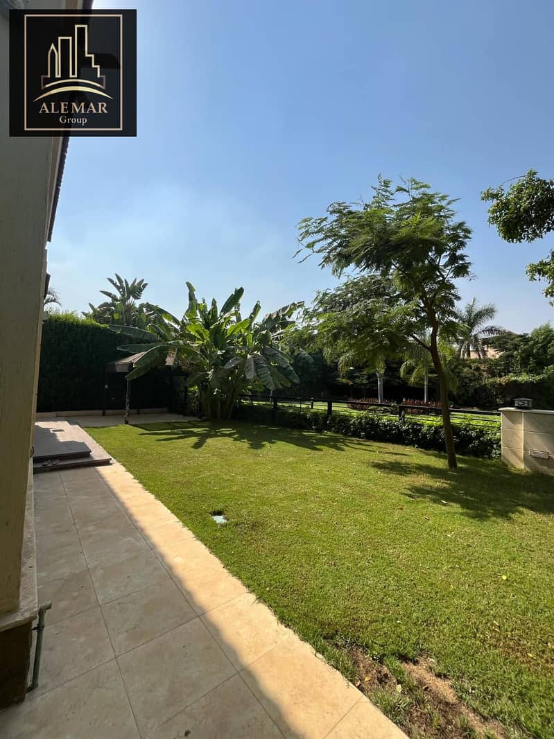 4 42dff711-74a4-4a05-b5ae-bd192b2e390b. jpg