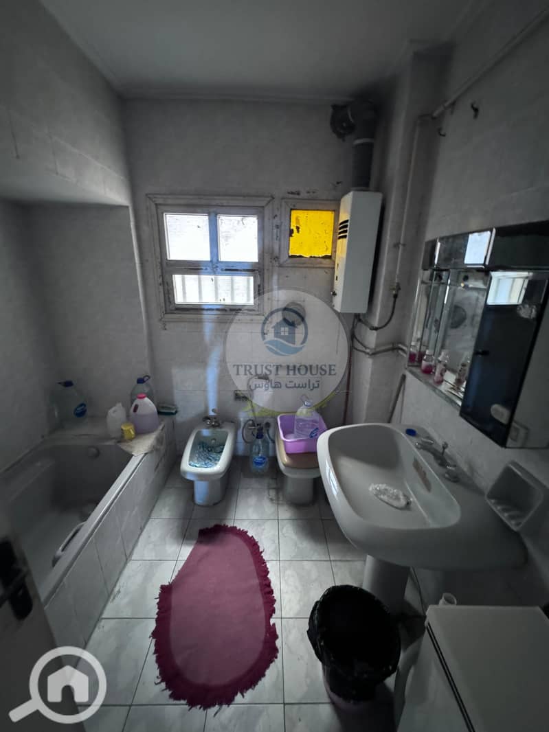 3 WhatsApp Image 2025-10-05 at 23.06. 12. jpeg