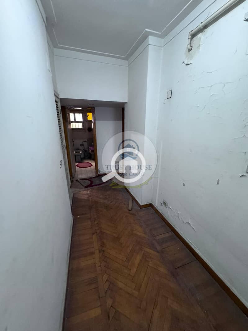 14 WhatsApp Image 2025-10-05 at 23.07. 08 (1). jpeg