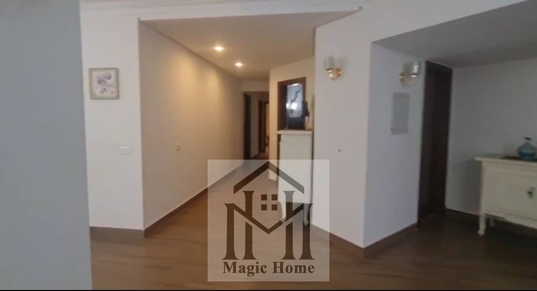 6 dc4a009f-670c-47c4-bcf9-85b41574766e. jpeg