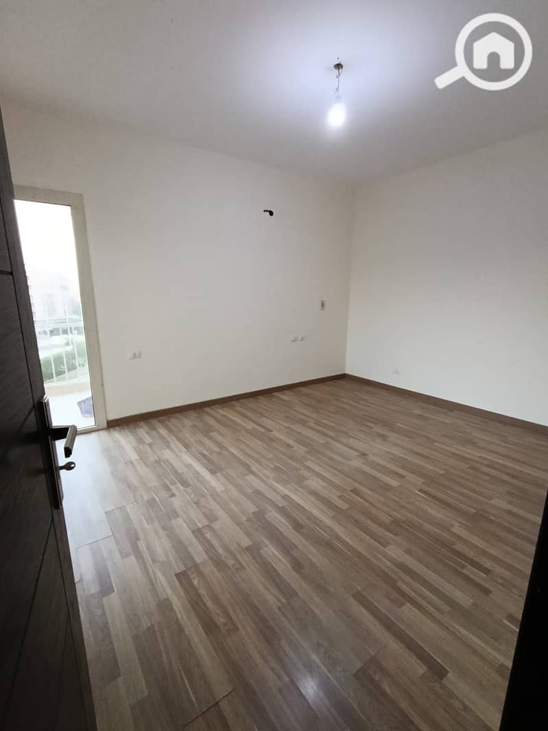 3 6f40b96c-8add-4451-8924-29ee393335bd. jpg