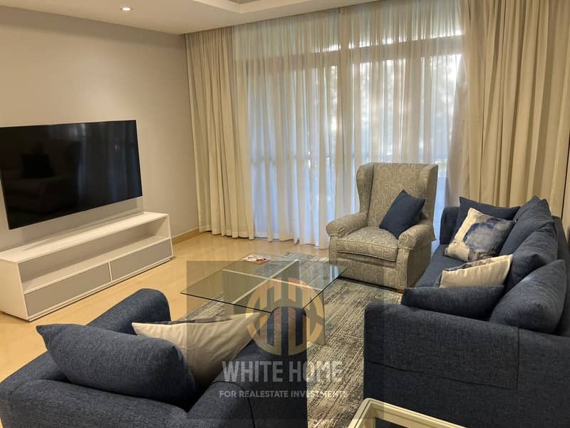 12 94275ec3-26c0-4528-a029-232a7b0ab338. jpeg