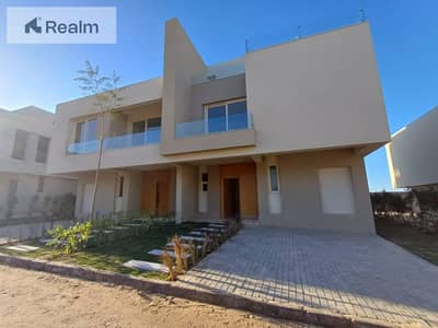 فیلا 4 غرف نوم للبيع في الجونة، البحر الأحمر - 3050cdd0-c313-4146-8a4a-3b3058cf31cc. jpg