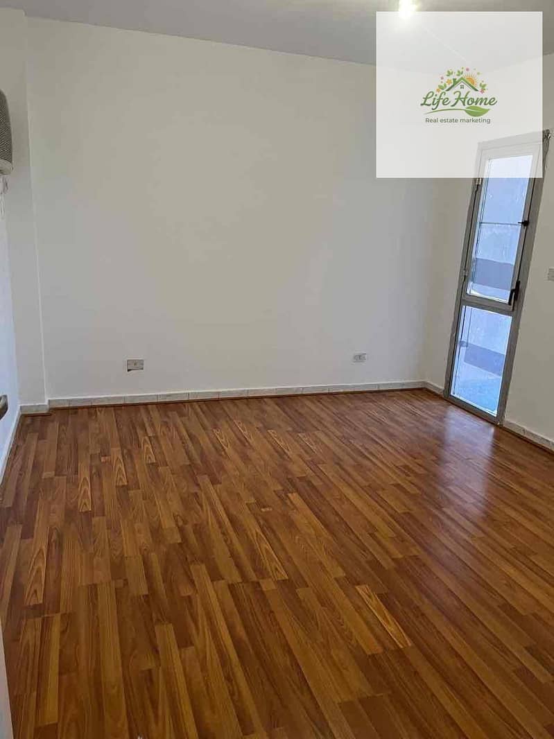 15 f4e2400a-e7b2-4912-bdbf-6b3c49bdbfd1. jpg