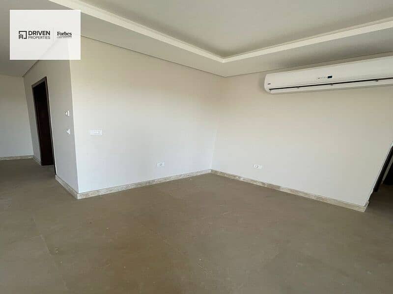 4 WhatsApp Image 2026-01-25 at 19.11. 57 (1). jpeg