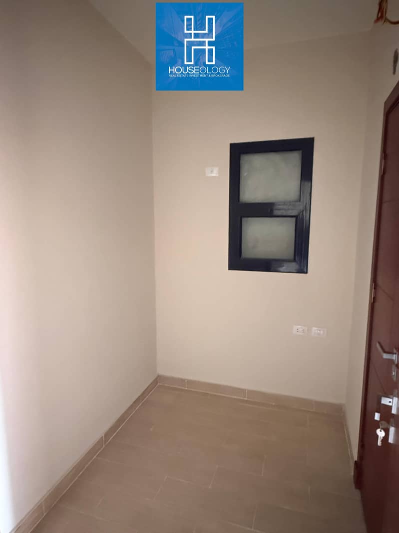 5 WhatsApp Image 2026-01-26 at 17.49. 01 (1). jpeg