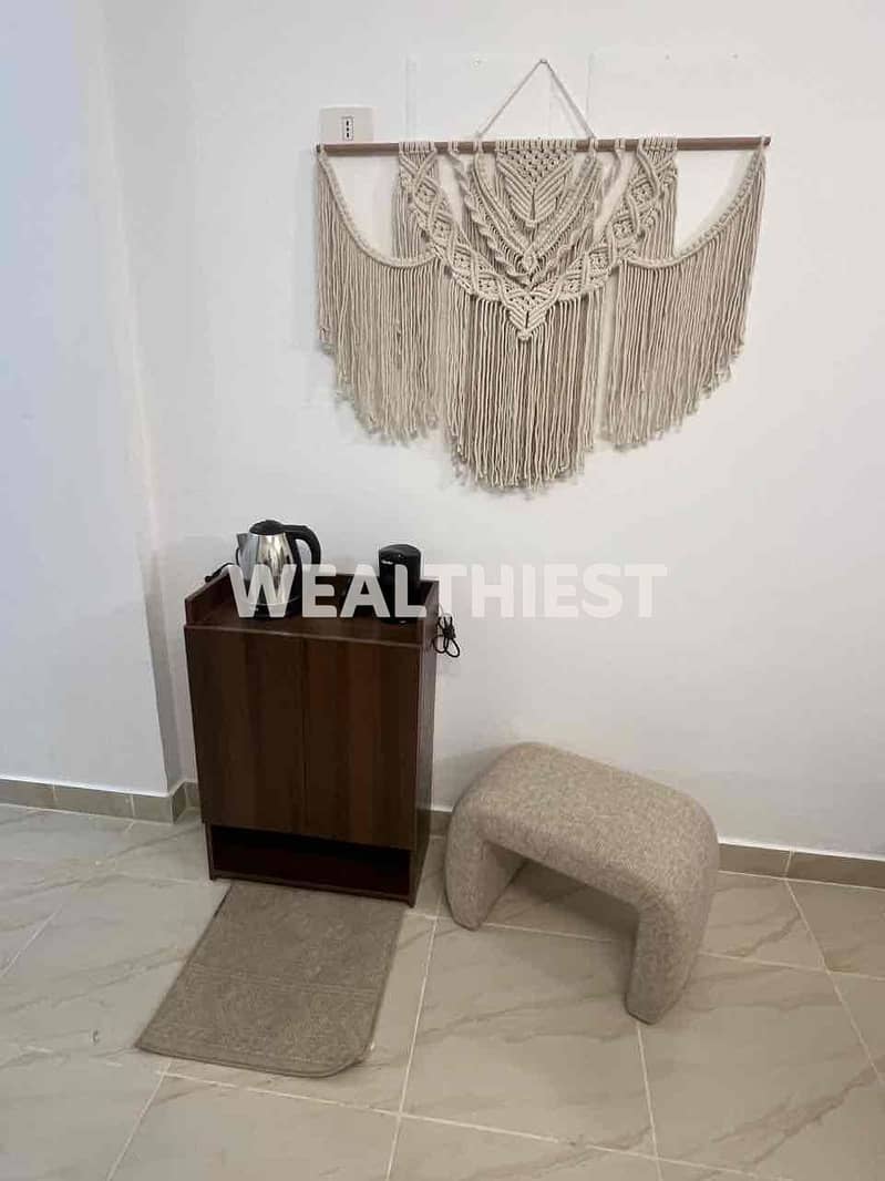 9 fb2eab19-8119-4709-9097-2e22ba01a643. jpg