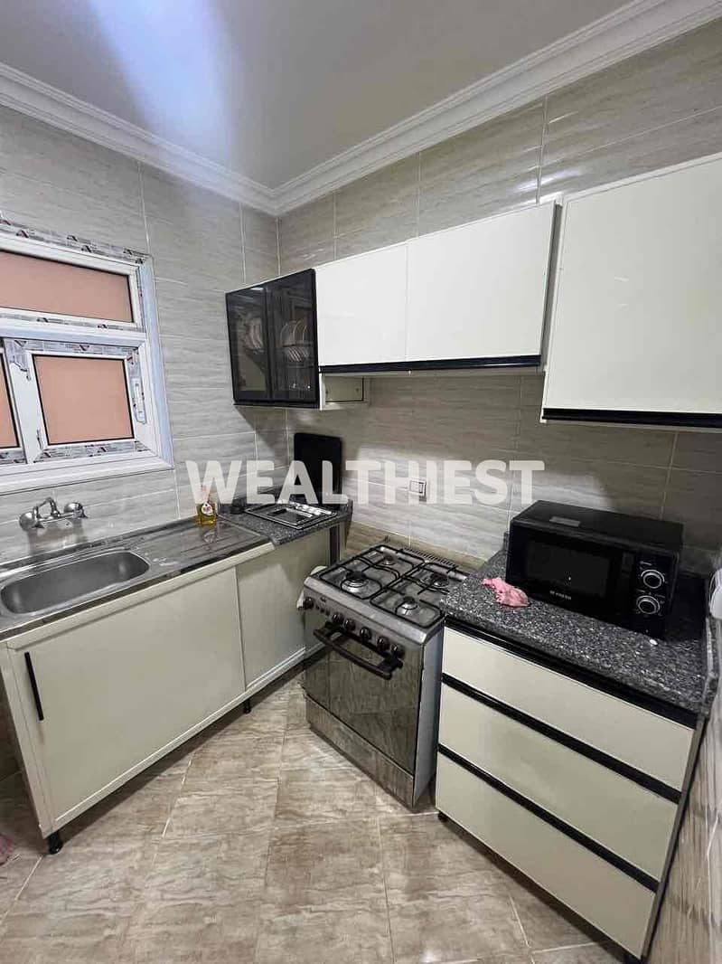 10 f899e3d9-d3df-49a3-abbd-d7c17b584325. jpg