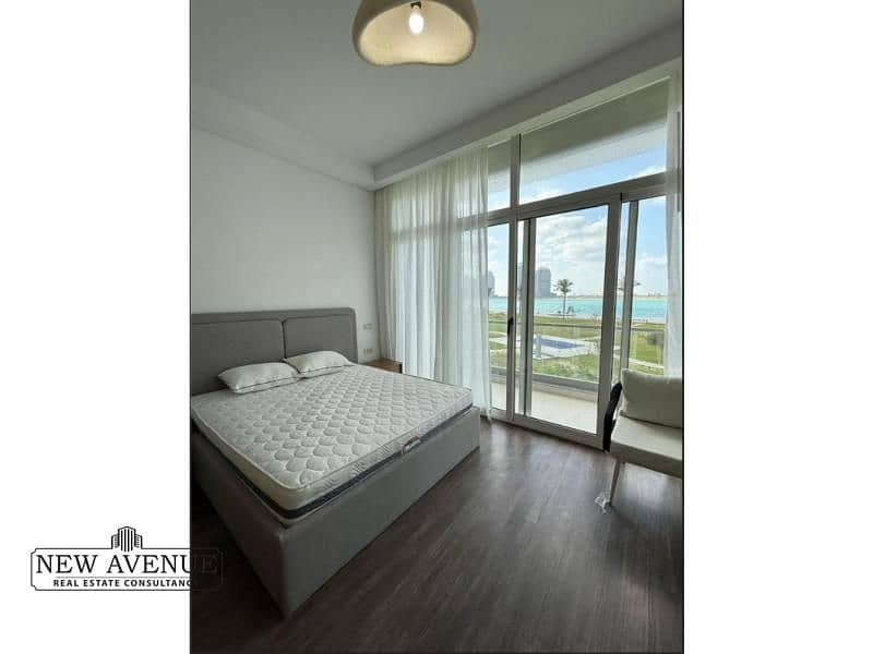 9 e61b5bf7-471a-4ec3-ba91-41bfbf6a5e82. jpg