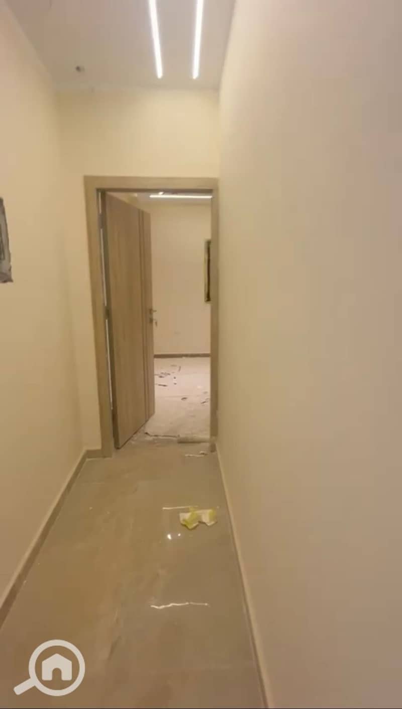 6 1224fff7-25f8-45aa-b124-5aea6db3a1b6. jpg