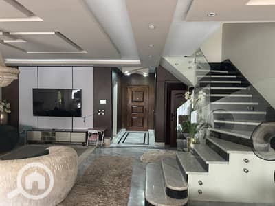 4 Bedroom Twin House for Sale in Sheikh Zayed, Giza - 33eb3dee-b30e-4a77-b6e3-c27890ff1b19. jpeg