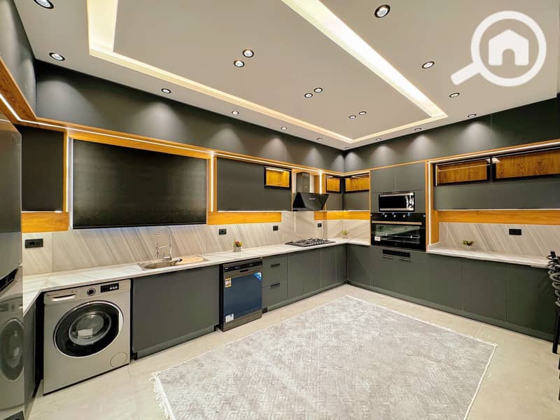 5 600402452_1169273448731258_4505761316444709414_n. jpg