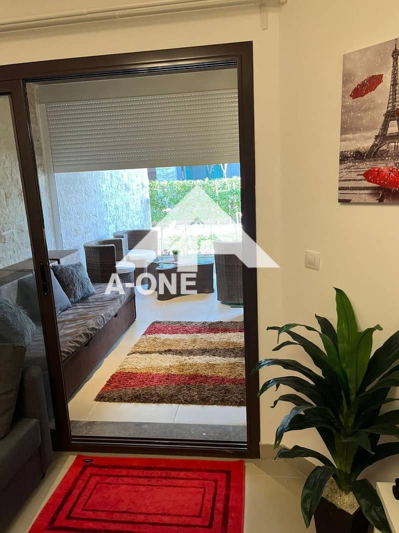 11 09db77f1-0460-4cc9-9946-575f62f6ec31. jpg