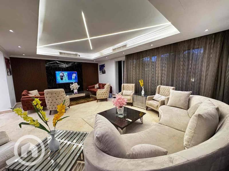 4 60319c31-6146-4361-a683-254b8d2b21ef. jpg