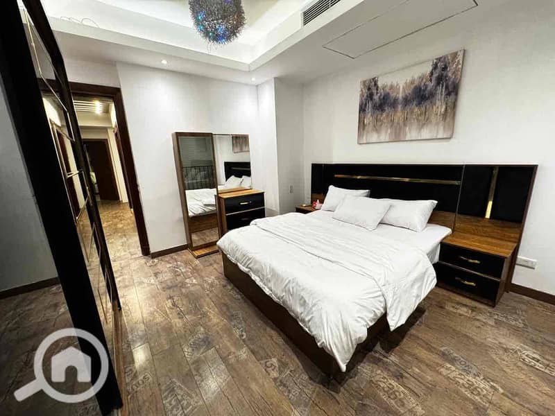 14 44e9815b-2e71-4c8a-88ed-dcdaa7f95a4a. jpg