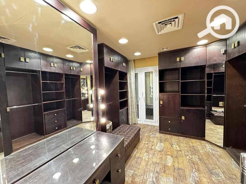 17 9250f674-9e80-4fbf-8a27-2304593a19e9. jpg