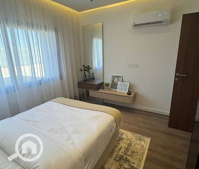 19 Screenshot_4-1-2026_164048_. jpeg