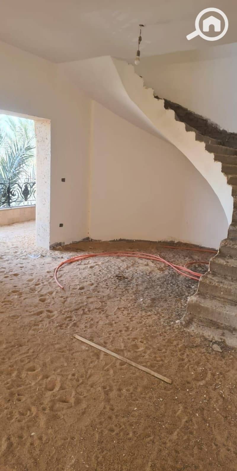 6 d5b33e8b-2cdf-4be9-ac4b-45f92c49ef11. jpg