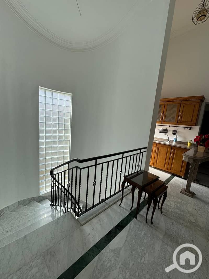 5 46e37235-d6e5-4291-a523-50b1b66af6b4. jpeg