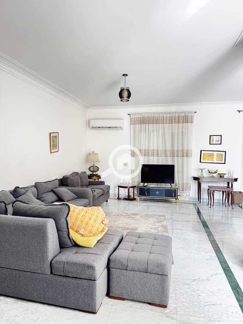 8 772e6cbd-5d35-4281-8bb0-2b40f4d4a694. jpeg