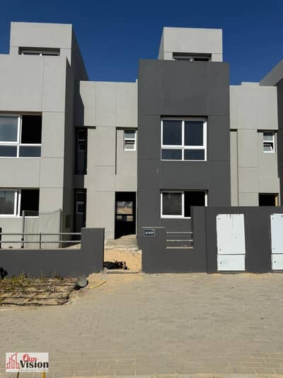 3 Bedroom Townhouse for Sale in 6th of October, Giza - WhatsApp Image 2026-01-26 at 2.37. 35 PM. jpeg