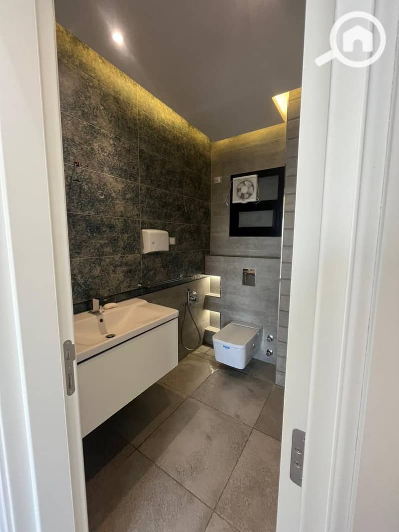 5 WhatsApp Image 2026-01-26 at 5.26. 28 PM (1). jpeg